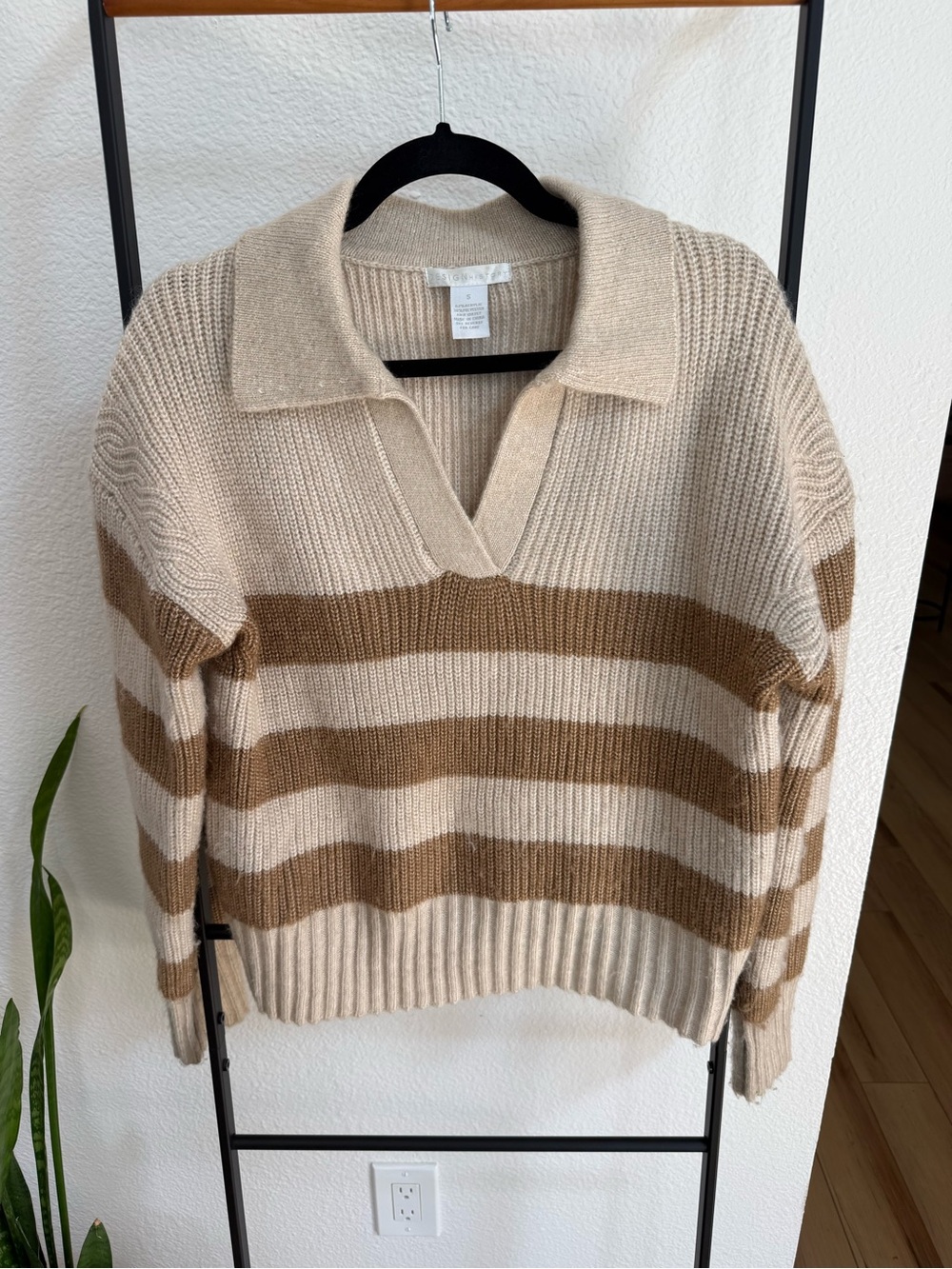 Stripe Fuzzy Sweater